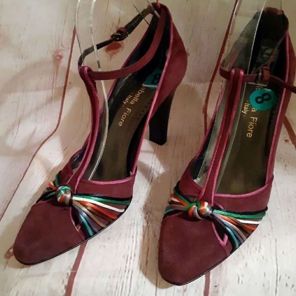 Isabella Fiore Plum Suede T-Strap Pumps Sz 8 MSRP $165